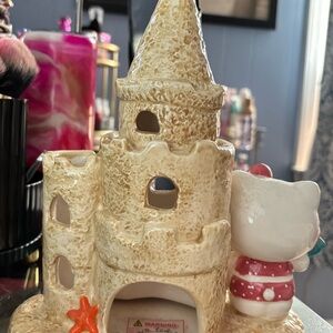 Blue Sky Clayworks Hello Kitty Sand Castle Candle Holder - Thumbnail 3